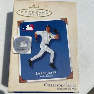 Derek Jeter Hallmark Ornament
